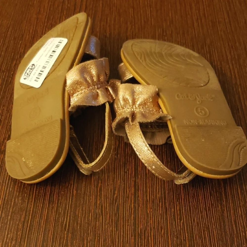 Cat & Jack Toddler Girls' Dita Sandals Rose Gold Hook & Look Closure Size 5